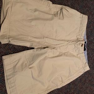 Tommy Hilfiger khaki shorts 30 waist